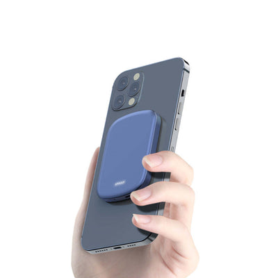 Color: METALLIC GRAY - Chargomate Magnetic Portable Wireless Charger And Power Bank For Apple And Android